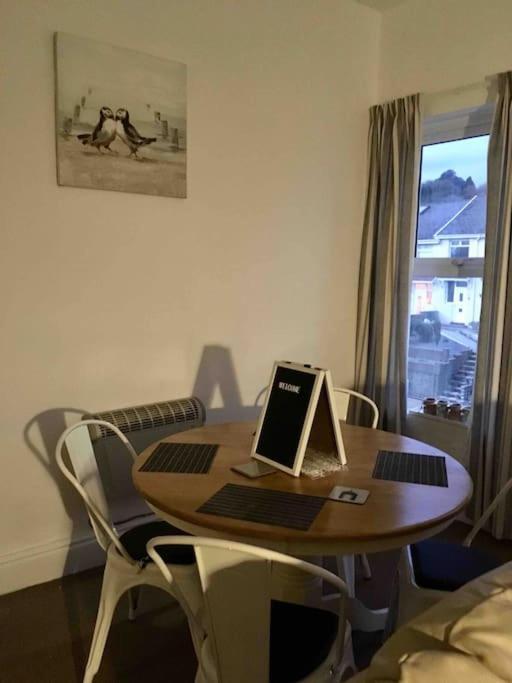 Hillcrest Cottage, Comfy Flat, Trendy Uplands Area سوانسي المظهر الخارجي الصورة