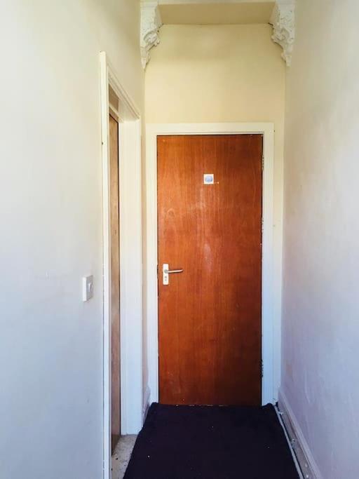 Hillcrest Cottage, Comfy Flat, Trendy Uplands Area سوانسي المظهر الخارجي الصورة