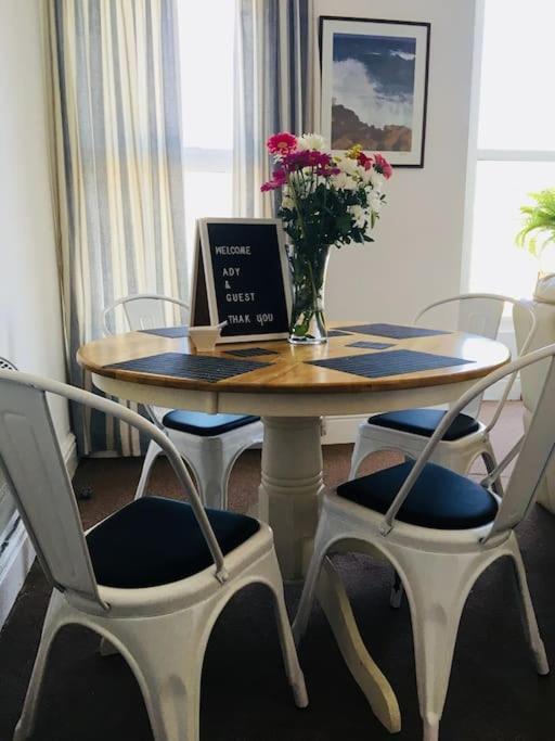 Hillcrest Cottage, Comfy Flat, Trendy Uplands Area سوانسي المظهر الخارجي الصورة